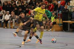 Lotto Bayern Hallencup - Lindenkreuzhalle Saison 2024/25 - FC Hitzhofen - FC Türk Sport Garching  - Thomas Schreiner schwarz Türk Garching - Mike Schmal gelb Hitzhofen - Foto: Meyer Jürgen