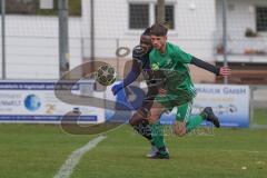Kreisklasse - Saison 2025/26- TSV Etting - TSV Lenting - Arnold Azeem blau Etting - Stefan Hofmeier grün Lenting - Foto: Meyer Jürgen
