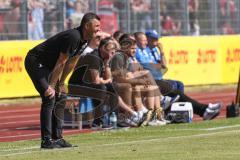 Toto-Pokal; Finale; FV Illertissen - FC Ingolstadt 04; Cheftrainer Michael Köllner (FCI) an der Seitenlinie, Spielerbank