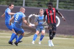 Bayernliga Nord - Saison 2024/25 - FC Ingolstadt 04 II - FC Münchberg - Jason Osei Tutu (Nr.11 - FCI U21) - Köhler Lucas blau Münchberg - Foto: Meyer Jürgen