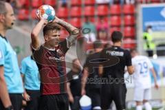 2.BL; FC Ingolstadt 04 - 1. FC Heidenheim; Dennis Eckert Ayensa (7, FCI) Einwurf