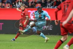 3. Liga; FC Ingolstadt 04 - FC Viktoria Köln; Schuß Yann Sturm (7, FCI) Tonye Yannick (30 VK)