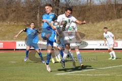 2.BL; Testspiel; FC Ingolstadt 04 - FC Wacker Innsbruck; Zweikampf Kampf um den Ball Stefan Kutschke (30, FCI)
