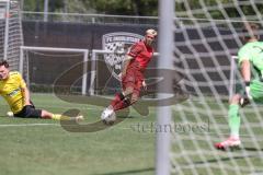 * Testspiel - Saison 2025/26 - FC Ingolstadt 04 - SpVgg Bayreuth - Linus Rosenlöcher (Nr.19 - FC Ingolstadt 04) mit der Vorlage zum 1:0 Führungstreffer durch Frederic Christensen (Nr.11 - FC Ingolstadt 04) - jubel-  - Torwart Maurice Dehler (Nr.34 - SpVgg