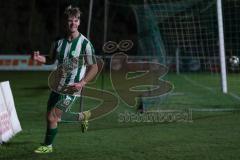 Landesliga - Saison 2025/26 - SV Manching - TSV Aindling - Luca Bienek (Nr.16 - SV Manching) legt den Ball auf zum 2:0 Führungstreffer durch Sebastian Graßl (Nr.10 - SV Manching)  - jubel - XXXXX - Foto: Meyer Jürgen