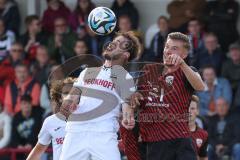 3.Liga - Saison 2023/2024 - SC Verl - FC Ingolstadt 04 - Benjamin Kanuric (Nr.8 - FCI) - Marcel Benger (Nr.23 - Verl) -  - Foto: Meyer Jürgen