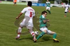 Landesliga SüdOst Fußball - FC Gerolfing - FC Ergolding - Dormeier Florian #15 grün Gerolfing - Attieh Ali #9 weiß Ergolding - Foto: Jürgen Meyer