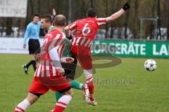 Kreisliga - FC Gerolfing II - FC Hepberg - Pilat Florian #18 grün Gerolfing - Stengler Waldemar #6 rot Hepberg - Stanek Martin #2 rot Hepberg - Foto: Jürgen Meyer