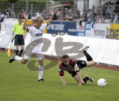 FC Ingolstadt 04 - Wacker Burghausen - 03.05.08 - Heiko Gerber wird gefoult