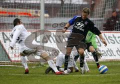 FC Ingolstadt 04 - Frankfurt - Wohlfarth kommt zum Schuss aber nicht an Husterer vorbei