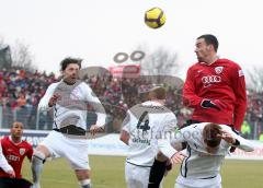 3.Liga - FC Ingolstadt 04 - VFL Osnabrück - Kopfballchance für Malte Metzelder