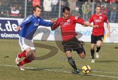 3.Liga - FC Ingolstadt 04 - Holstein Kiel - 1:0 - - Moise Bambara schiesst aufs Tor