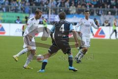 2. BL - FC Ingolstadt 04 - 1860 München 1:1 - Moritz Hartmann (9)  gegen Kai Bülow und rechts hinten Pascal Groß (20)