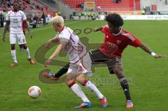 2. BL - FC Ingolstadt 04 - 1.FC Kaiserslautern 1:1 - Caiuby und links Leon Jessen