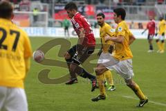 2. BL - FC Ingolstadt 04 - SG Dynamo Dresden 1:1 - In Bedrängnis Alper Uludag (5)