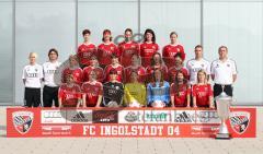 Damen - FC Ingolstadt 04 - Mannschaftsfoto - Saison 2012/2013
