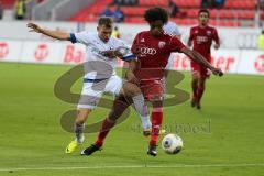 2. BL - FC Ingolstadt 04 - DSC Armenia Bielefeld - 3:2 - Caiuby Francisco da Silva (31) wird gefoult, dafür gibt es Elfmeter