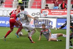 2. BL - FC Ingolstadt 04 - 1.FC Union Berlin 0:1 - Philipp Hofmann (28) verpasst den Ball