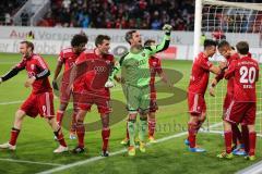 2. BL 2014 - FC Ingolstadt 04 - 1860 München - 2:0 - gerade eingewechselt Collin Quaner (11) und erzielt das 2:0 für Ingolstadt Tor Jubel Karl-Heinz Lappe (25) und Torwart Ramazan Özcan (1)