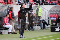 2. BL - FC Ingolstadt 04 - FC St. Pauli - 1:2 - Cheftrainer Marco Kurz an der Linie