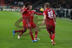 2. BL 2014 - FC Ingolstadt 04 - 1860 München - 2:0 - Philipp Hofmann (28) zieht ab zum 1:0 Tor für Ingolstadt Jubel mit Caiuby Francisco da Silva (31) und Moritz Hartmann (9)