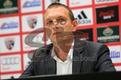 2. BL - FC Ingolstadt 04 - Saison 2013/2014 - Pressekonferenz neuer Chef-Trainer Marco Kurz - Pressesprecher Oliver Samwald