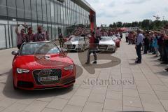 FC Ingolstadt 04 - Meisterfeier - Auto Corso vom Audi Sportpark in die Stadt - Fahrt Bundesligaaufstieg