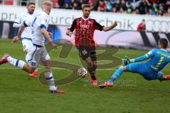 2. BL - Saison 2014/2015 - FC Ingolstadt 04 - FSV Frankfurt - Lukas Hinterseer (FC Ingolstadt 04) schiesst das 2:0 - Klandt Patric Torwart Frankfurt - Foto: Jürgen Meyer