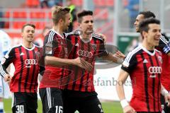 2. BL - Saison 2014/2015 - FC Ingolstadt 04 - FSV Frankfurt - Kopfballtor zum 1:0 Führungstreffer durch Benjamin Hübner (#5 FC Ingolstadt 04) - Alfredo Morales (#6 FC Ingolstadt 04) und Lukas Hinterseer (FC Ingolstadt 04) Jubeln - Marvin Matip (#34 FC Ing