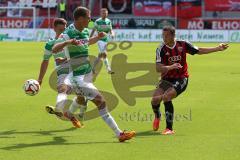 2. Bundesliga -  Saison 2014/2015 - FC Ingolstadt 04 - SpVgg Greuther Fürth - rechts Mathew Leckie (7) flankt