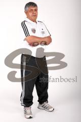 Regionalliga Bayern - FC Ingolstadt 04 II - Saison 2014/2015 - Fototermin - Portrait Mannschaftsfoto Team - Betreuer Chedly Hachani