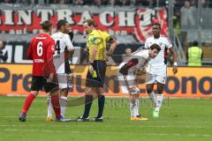 1. Bundesliga - Fußball - Eintracht Frankfurt - FC Ingolstadt 04 - Rote Karte für Pascal Groß (10, FCI)