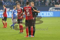 1. BL - Saison 2015/2016 - Schalke 04 - FC Ingolstadt 04 -  Ralph Hasenhüttl (Trainer FC Ingolstadt 04) - Benjamin Hübner (#5 FC Ingolstadt 04) - Foto: Jürgen Meyer