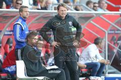 1. Bundesliga - Fußball - FC Ingolstadt 04 - VfL Wolfsburg - Co-Trainer Michael Henke (FCI) und Cheftrainer Ralph Hasenhüttl (FCI)