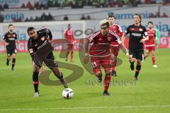 1. Bundesliga - Fußball - Bayer Leverkusen - FC Ingolstadt 04 - Jonathan Tah (Leverkusen 4) Darío Lezcano (11, FCI)