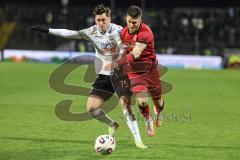 3. Liga; SSV Ulm - FC Ingolstadt 04; Zweikampf Kampf um den Ball Marcel Costly (22, FCI) Meier Jonathan (19 Ulm)