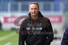 3. Liga; MSV Duisburg - FC Ingolstadt 04; vor dem Spiel Cheftrainer Dietmar Hirsch (MSV)