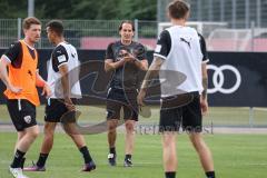 3. Liga; FC Ingolstadt 04 - Trainingsauftakt, Cheftrainer Rüdiger Rehm (FCI) Teambesrechung
