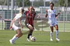 2. Bundesliga Frauen - Saison 2024/25 - FC Ingolstadt 04 Frauen - SCR Altach - Stefanie Reischmann (Nr.24 - FCI Frauen) - Vasconcelos Jassie rechts weiss - Metzler Lisa weiss links Altach - Foto: Meyer Jürgen