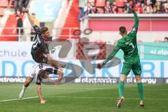 3. Liga; FC Ingolstadt 04 - SC Verl; Ausgleich Sebastian Grönning (11, FCI) Tor Jubel Treffer 1:1, Kammerbauer Patrick (8 SCV) Torwart Schulze Philipp (1 SCV)