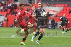 3. Liga - Saison 2025/26 - FC Ingolstadt 04 - Rot-Weiss Essen - Marcel Costly (Nr.22 - FC Ingolstadt 04) - Tobias Graulich (Nr.33 - Rot-Weiss Essen) - Foto: Meyer Jürgen