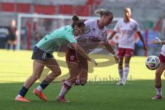 2. Bundesliga Frauen - Saison 2025/26 - FC Ingolstadt 04 Frauen - SC Sand - Jenny Beyer (Nr.8 - FC Ingolstadt Frauen I) - Schneider Kim grün SC Sand  - Foto: Meyer Jürgen