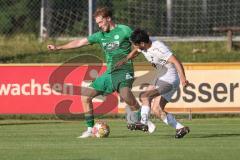 Testspiel - Saison 2025/26 - SV Manching - TSV Gaimersheim -Tobias Vollnhals (Nr.22 - SV Manching) - Hakan Düzgün (Nr.25 - TSV Gaimersheim) - Foto: Meyer Jürgen