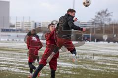 3. Liga - Saison 2025/26 - FC Ingolstadt 04 - Trainingsauftakt nach der Winterpause - Georgios Antzoulas (Nr.6 - FCI) - Jonas Scholz (Nr.15 - FCI) - Foto: Meyer Jürgen