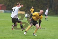 Kreisliga - Saison 2024/25- TSV Lichtenau - FC Mindelstetten - Steven Spieß gelb Lichtenau - Moritz Liedl weiss Mindelstetten - Foto: Meyer Jürgen