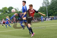 A-Junioren Bayernliga U19 - FC Ingolstadt 04 - FC Deisenhofen - Mario Götzendörfer im Zweikampf  - Foto: Adalbert Michalik