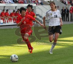Frauen Fußball - Deutschland - Nordkorea 2:0 - Kerstin Garefrekes