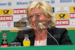 Frauen Fußball - Deutschland - Nordkorea 2:0 - Nationaltrainerin Silvia Neid