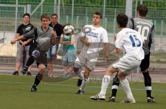 TSV Gaimersheim - DJK Ingolstadt - Kampf um den Ball mitte Michael Anspann, rechts Max Auenhammer und ganz rechts Florian Borf (10 Gaimersheim)