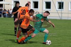 VFB Friedrichshofen - VFB Eichstätt II - Düzgün Hakan und  Stengler Waldemar (orange Friedr.hofen) - Foto: Jürgen Meyer